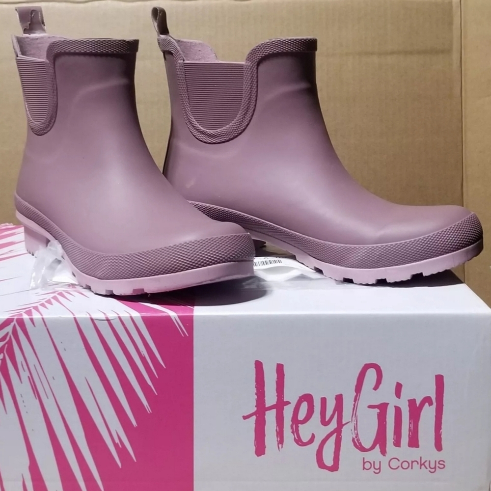 CORKY'S "YIKES" PULL ON RUBBER RAINBOOT